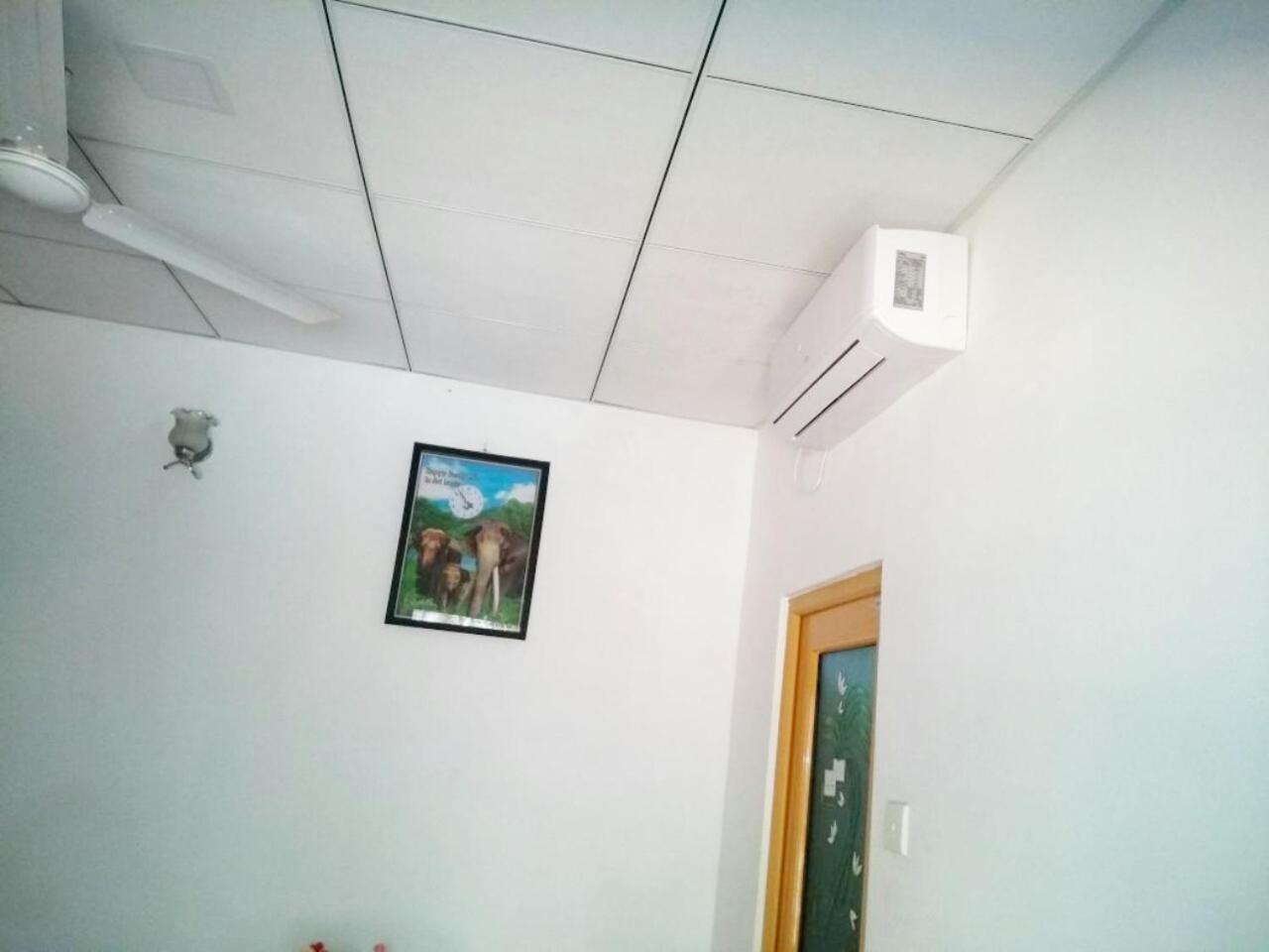 Pawansa Home Stay Habarana Exteriör bild