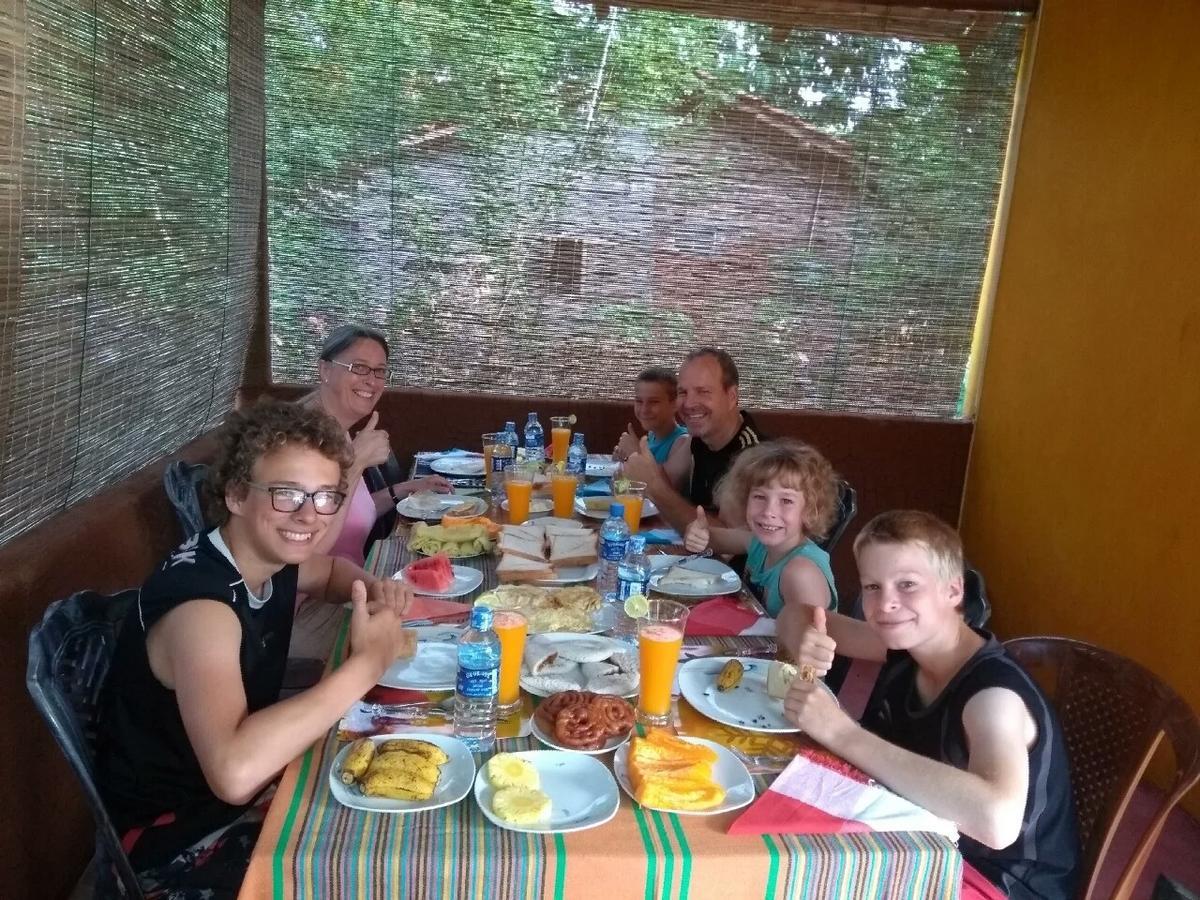 Pawansa Home Stay Habarana Exteriör bild
