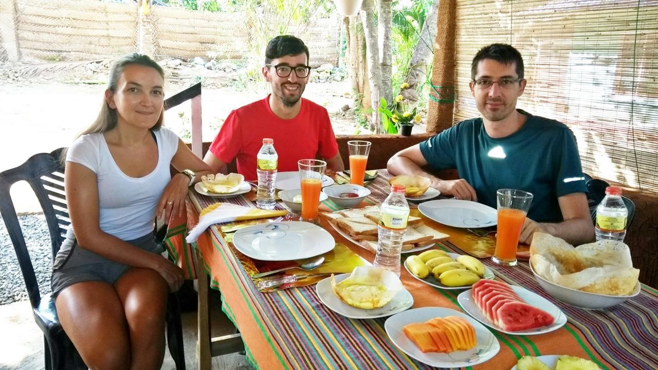 Pawansa Home Stay Habarana Exteriör bild